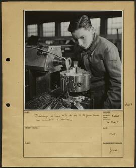 Genève, avenue de la Jonction : fabrication de pièce à l'usine Gardy