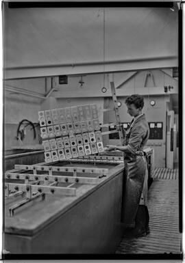 Genève, avenue de la Jonction : bains de l'usine Gardy