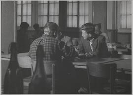 Genève, avenue de la Jonction : cafétéria de l'usine Gardy