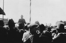 [Genève: manifestation de soutien à Sacco et Vanzetti, plaine de Plainpalais; Luigi Bertoni]