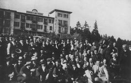 [St-Imier: congrès pour le 50e anniversaire de l'Internationale anti-autoritaire]